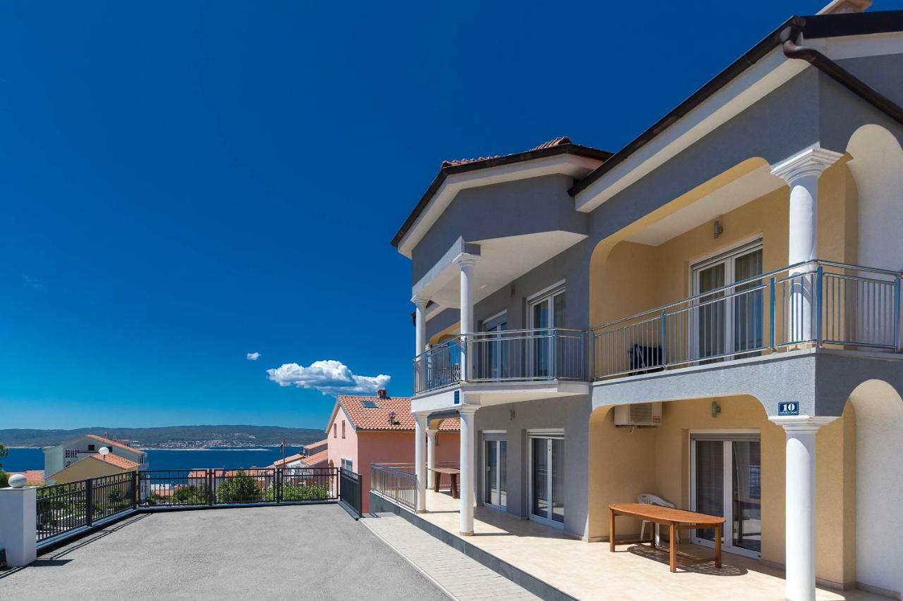 Moderne Souterrainwohnung Crikvenica Kültér fotó